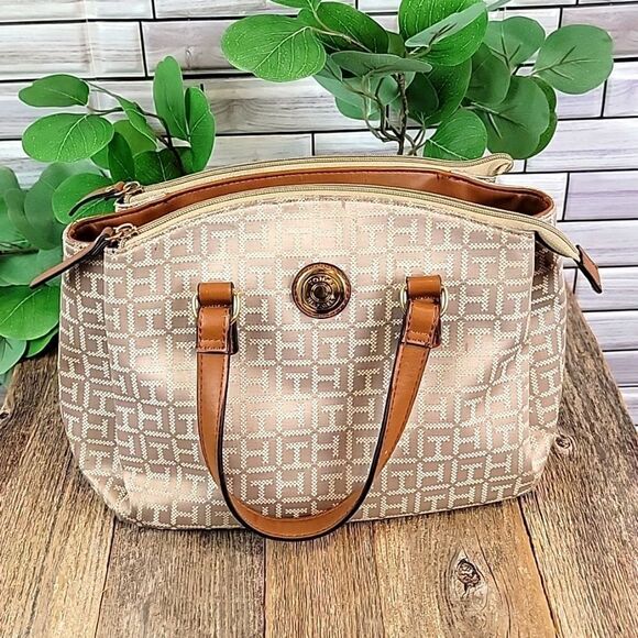 Tommy Hilfiger monogrammed top handle bag - Picture 1 of 13